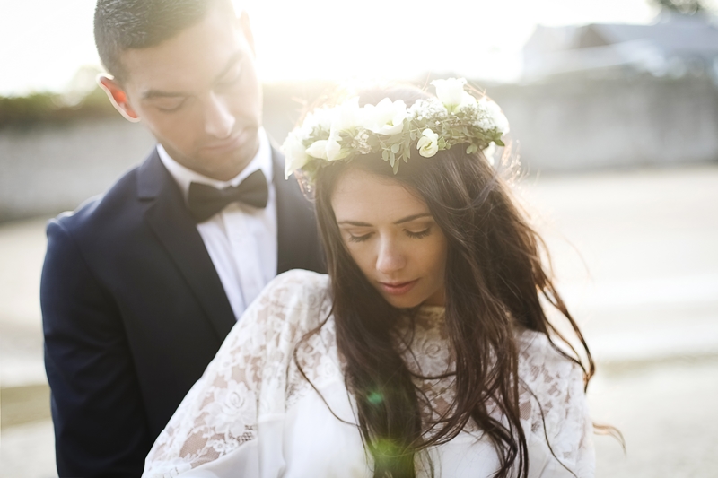 17-couple-mariage-rennes-bretagne-couronne-fleurs