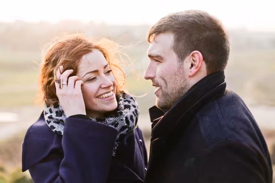 06-séance-engagement-couple-erquy-plage-bretagne
